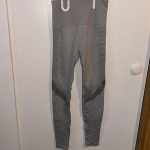 Grey workout leggings